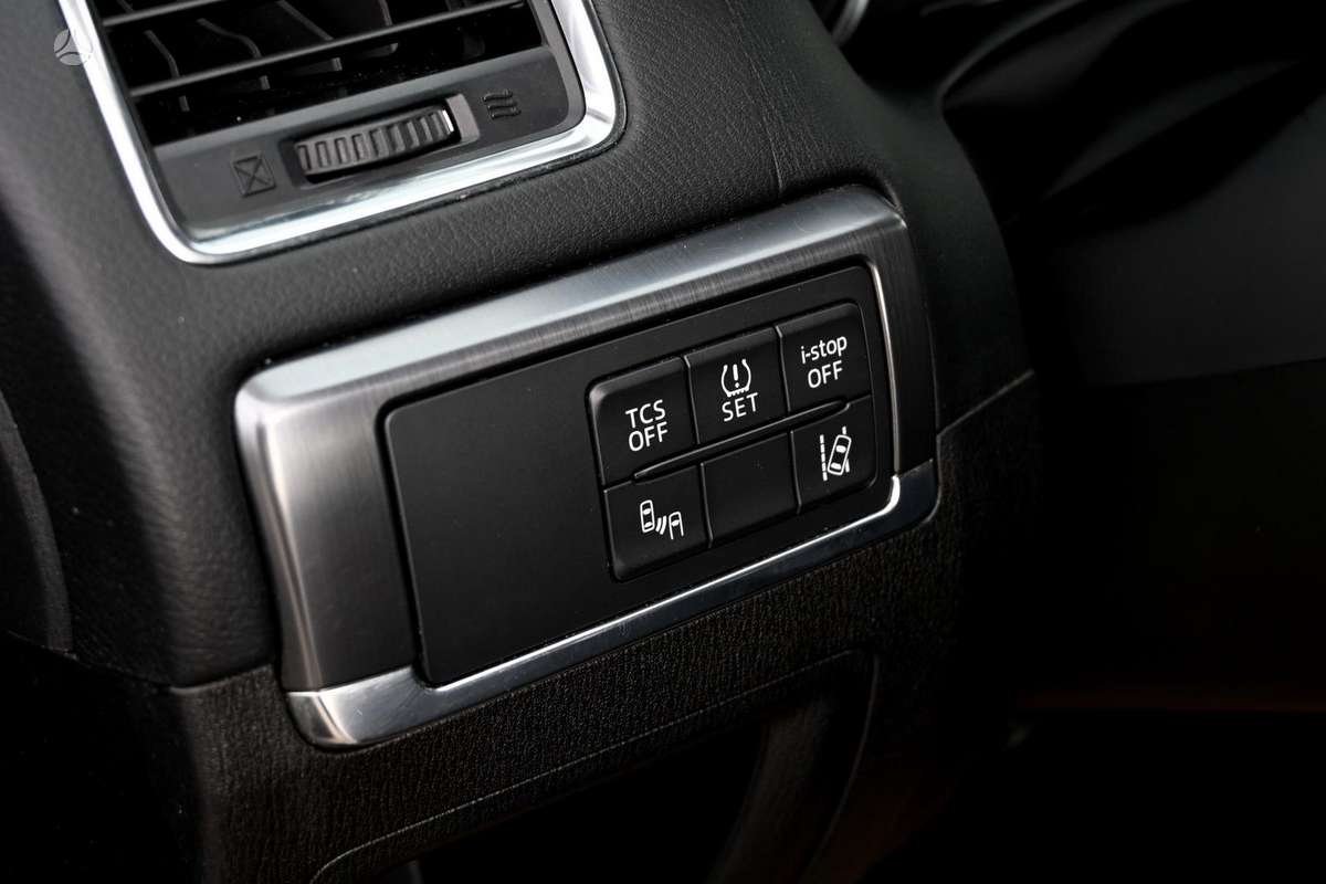 Mazda CX-5, 2.2 l., Внедорожник / Кроссовер