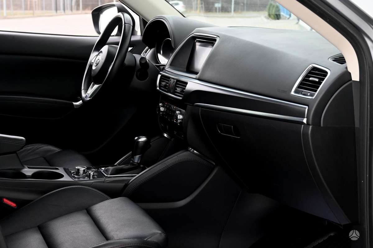 Mazda CX-5, 2.2 l., visurgājējs / krosovers