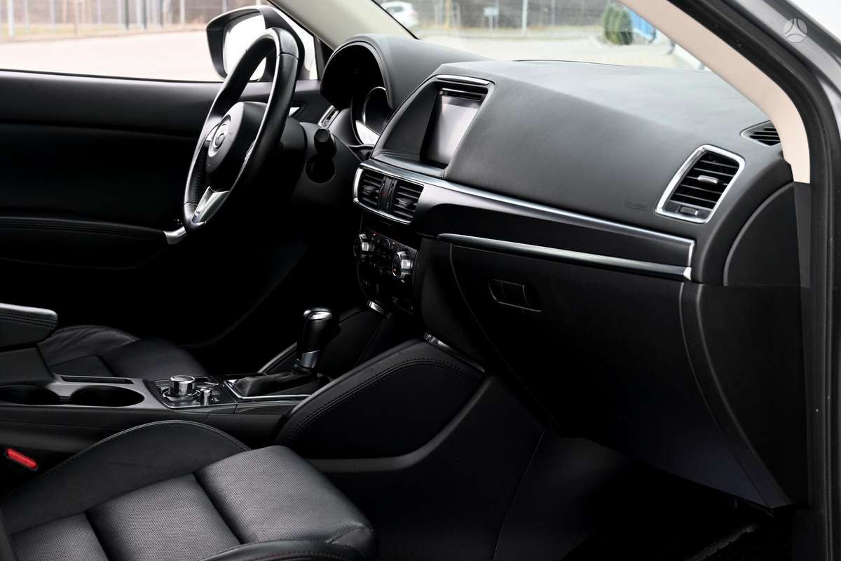 Mazda CX-5, 2.2 l., Внедорожник / Кроссовер