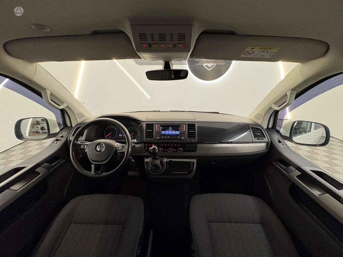 Volkswagen Multivan, 2.0 l., Минивэн