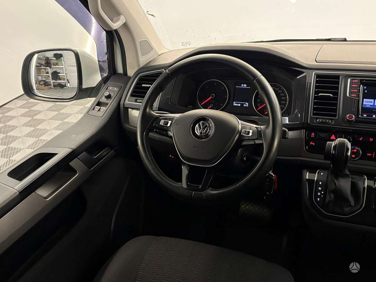 Volkswagen Multivan, 2.0 l., Минивэн