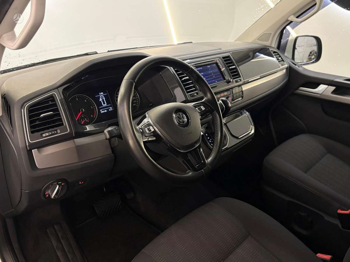 Volkswagen Multivan, 2.0 l., Минивэн