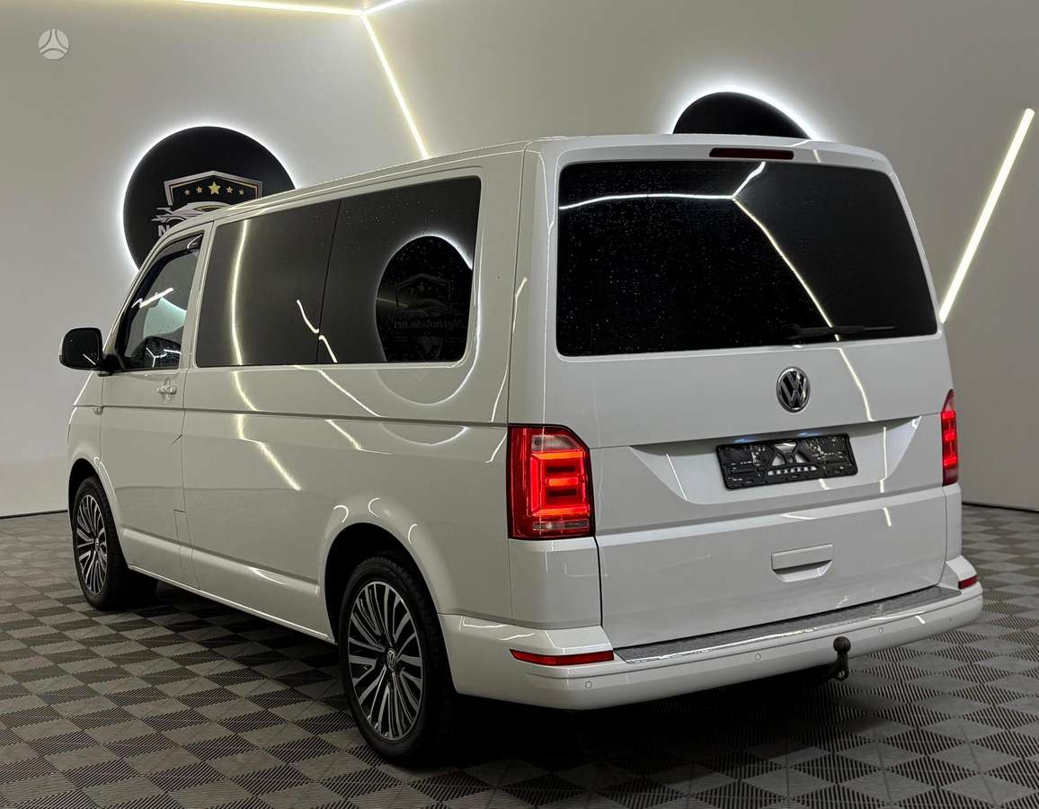 Volkswagen Multivan, 2.0 l., Минивэн
