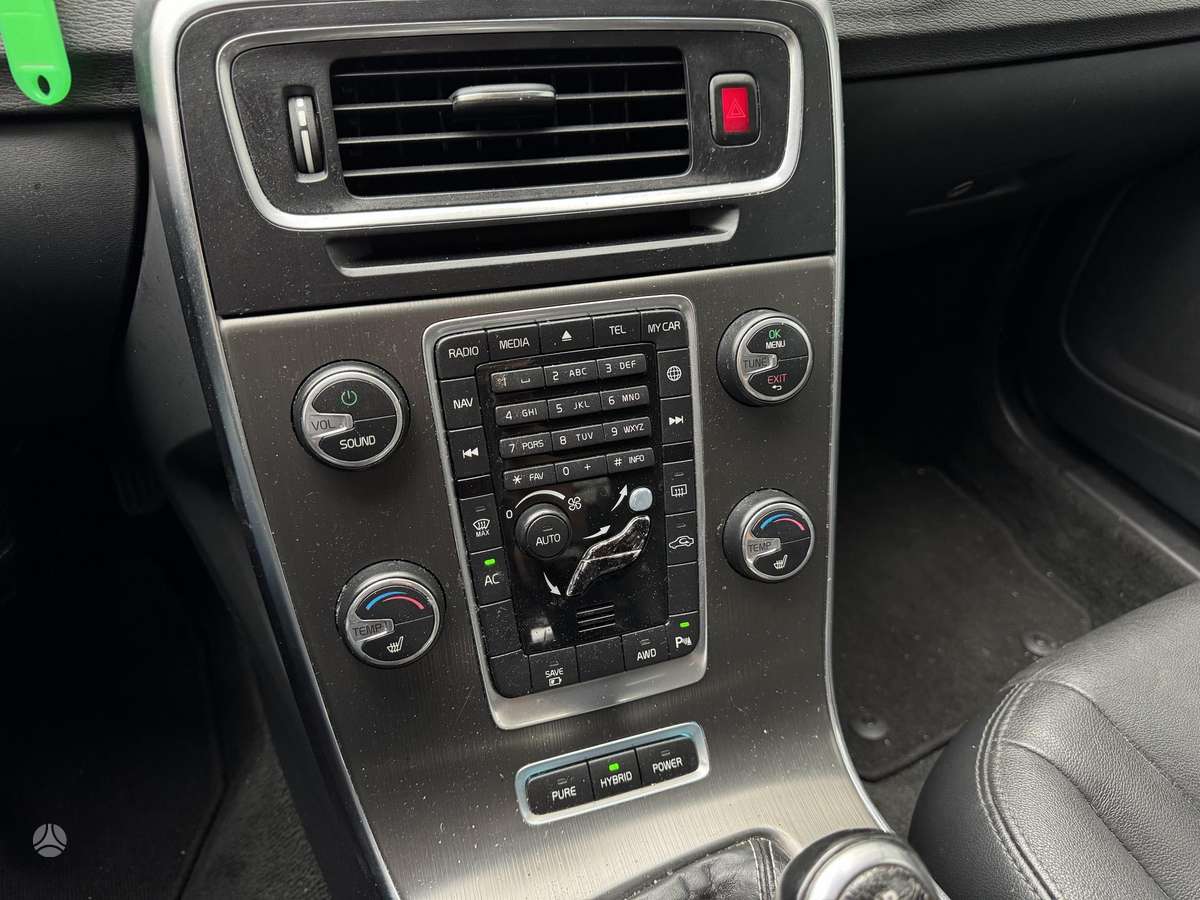 Volvo V60, 2.4 l., Универсал