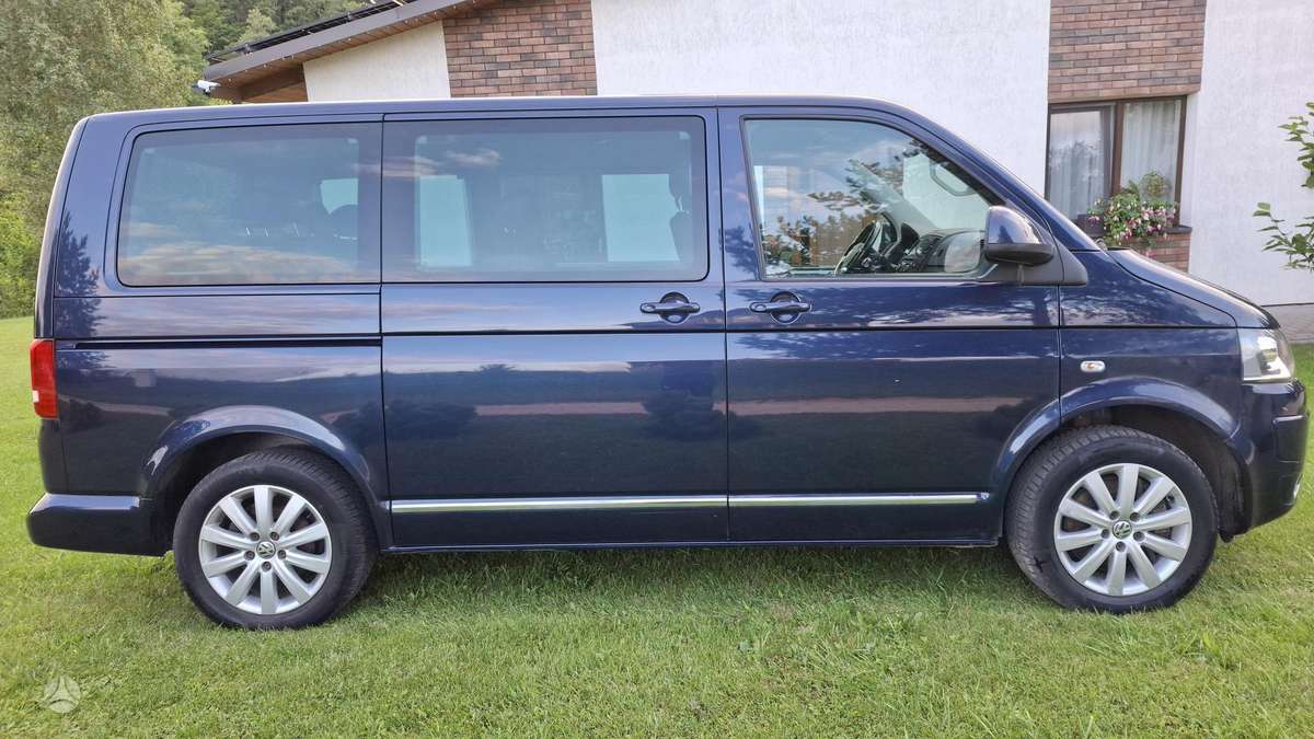 Volkswagen Multivan, 2.0 l., Минивэн