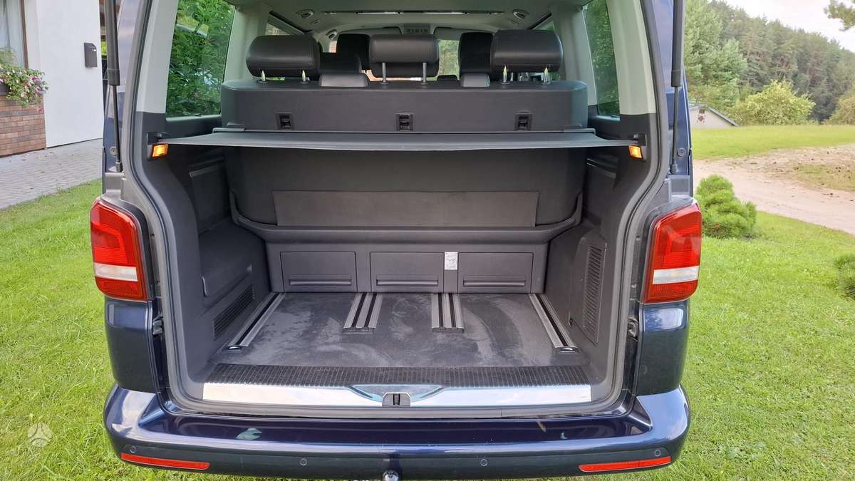 Volkswagen Multivan, 2.0 l., Минивэн