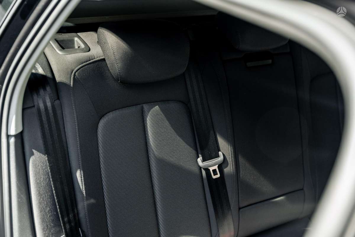 Audi A6, 2.0 l., wagon