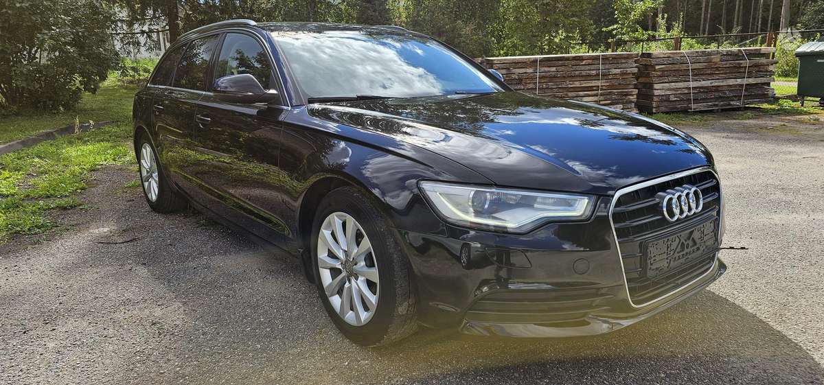 Audi A6, 2.0 l., universalas