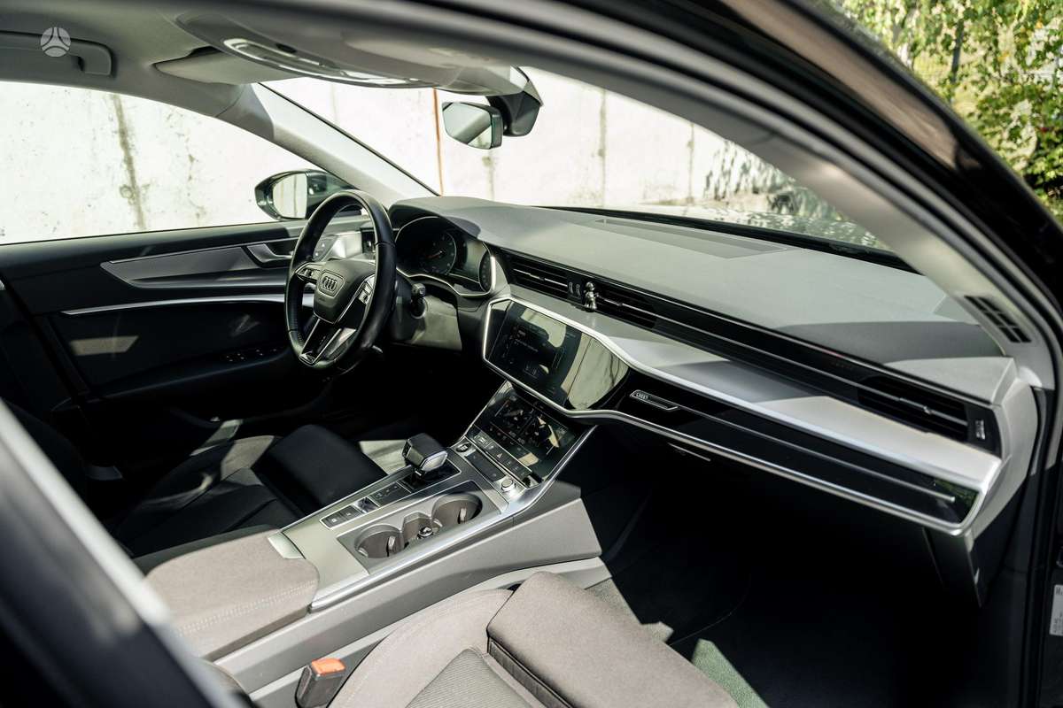 Audi A6, 2.0 l., Универсал
