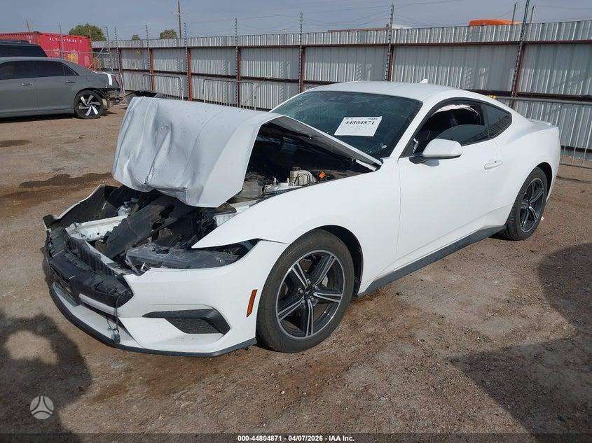 Ford Mustang по частям