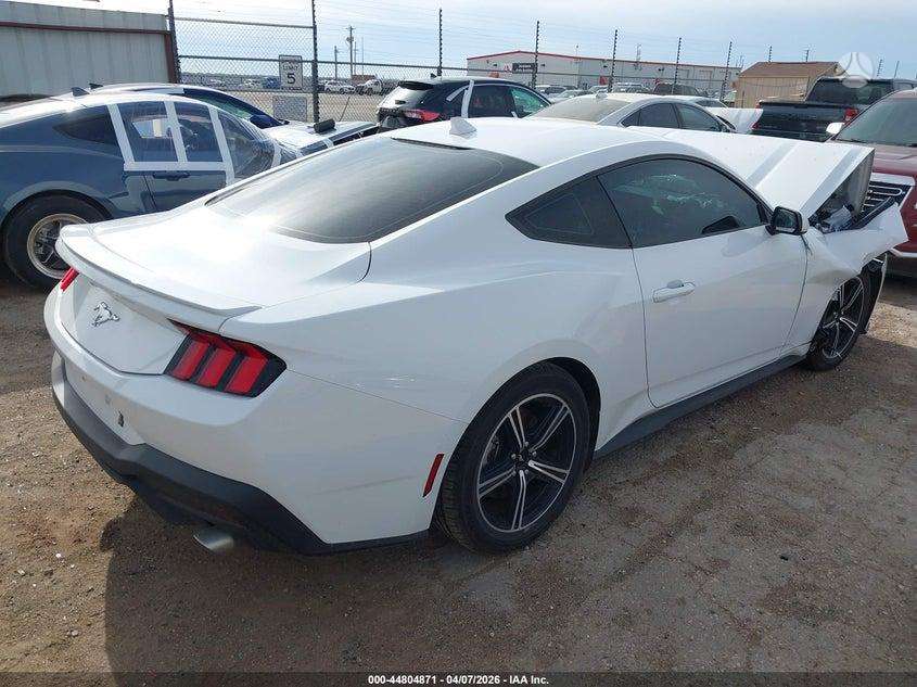 Ford Mustang rezerves daļās