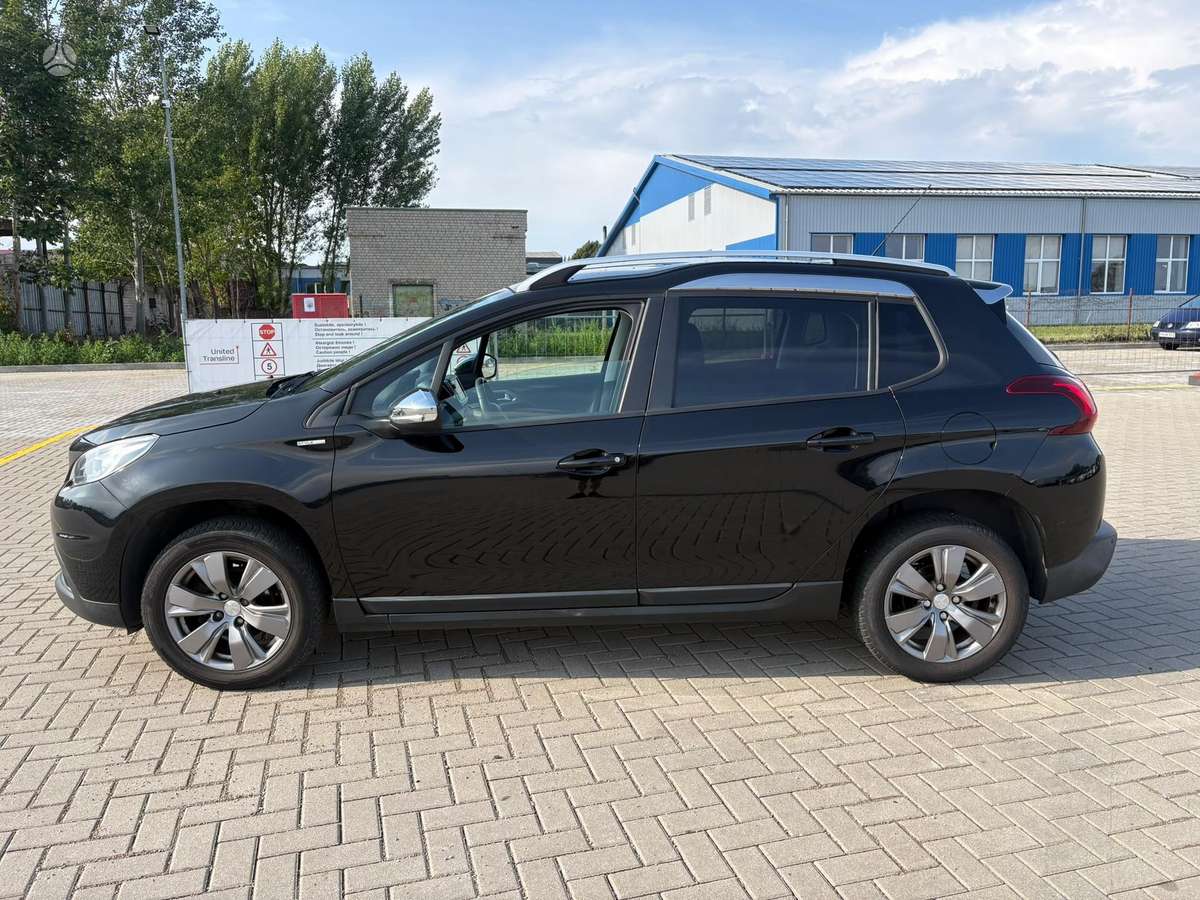 Peugeot 2008 - 7