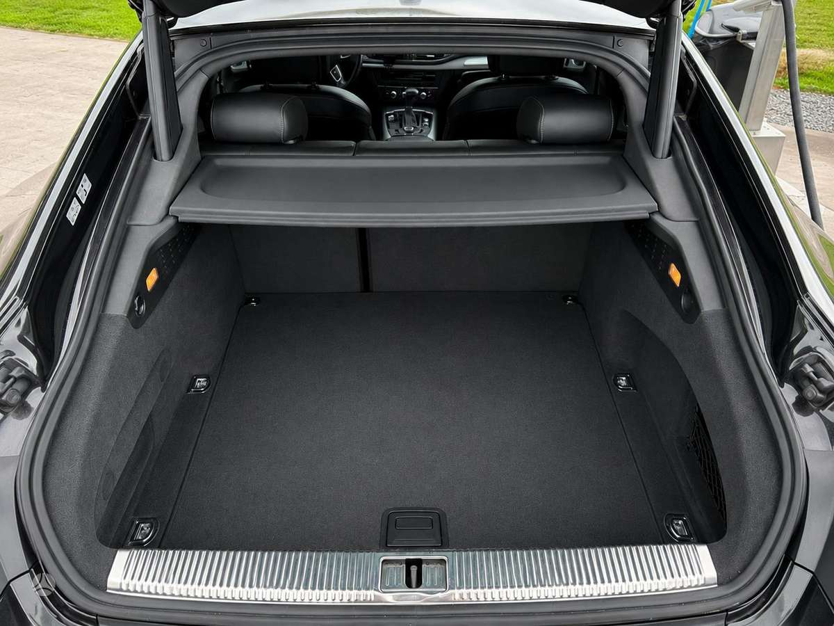 Audi A7, 3.0 l., hatchback