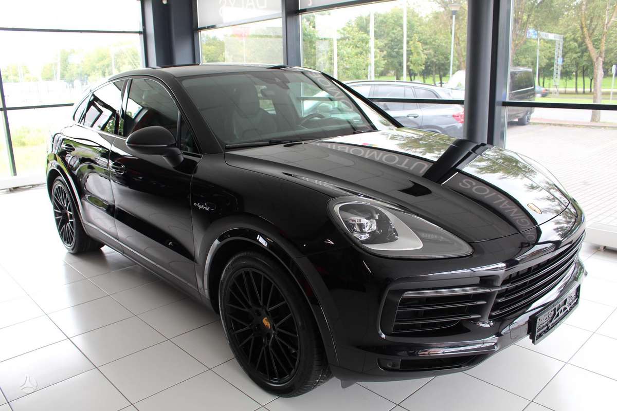 Porsche Cayenne Coupe - 7