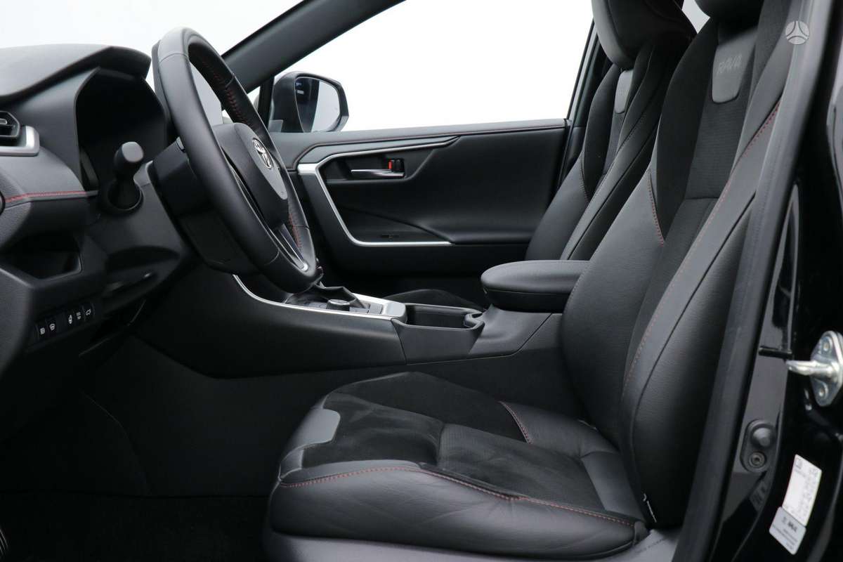 Toyota RAV4 - 12