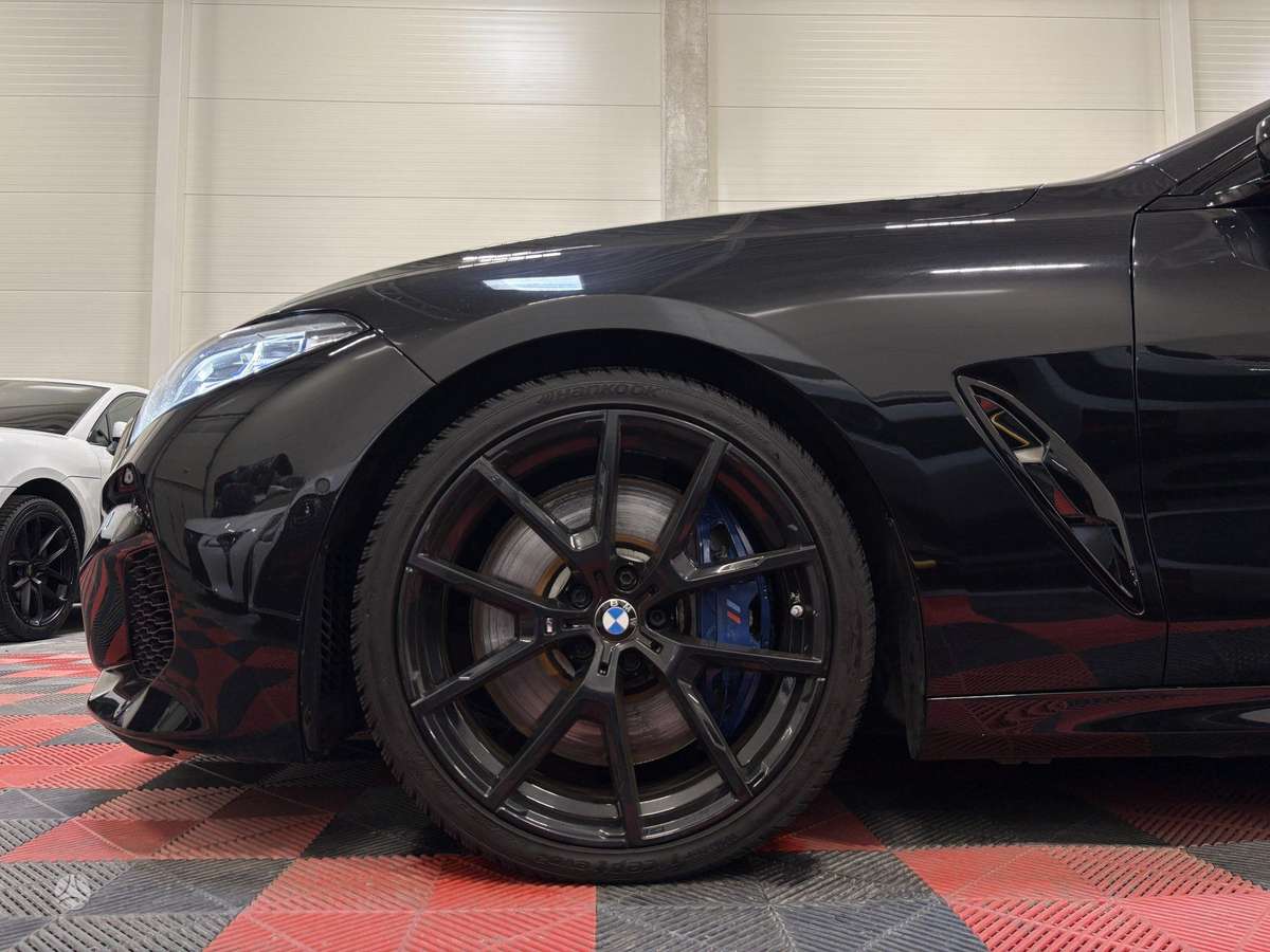 BMW M850, 4.4 l., Седан