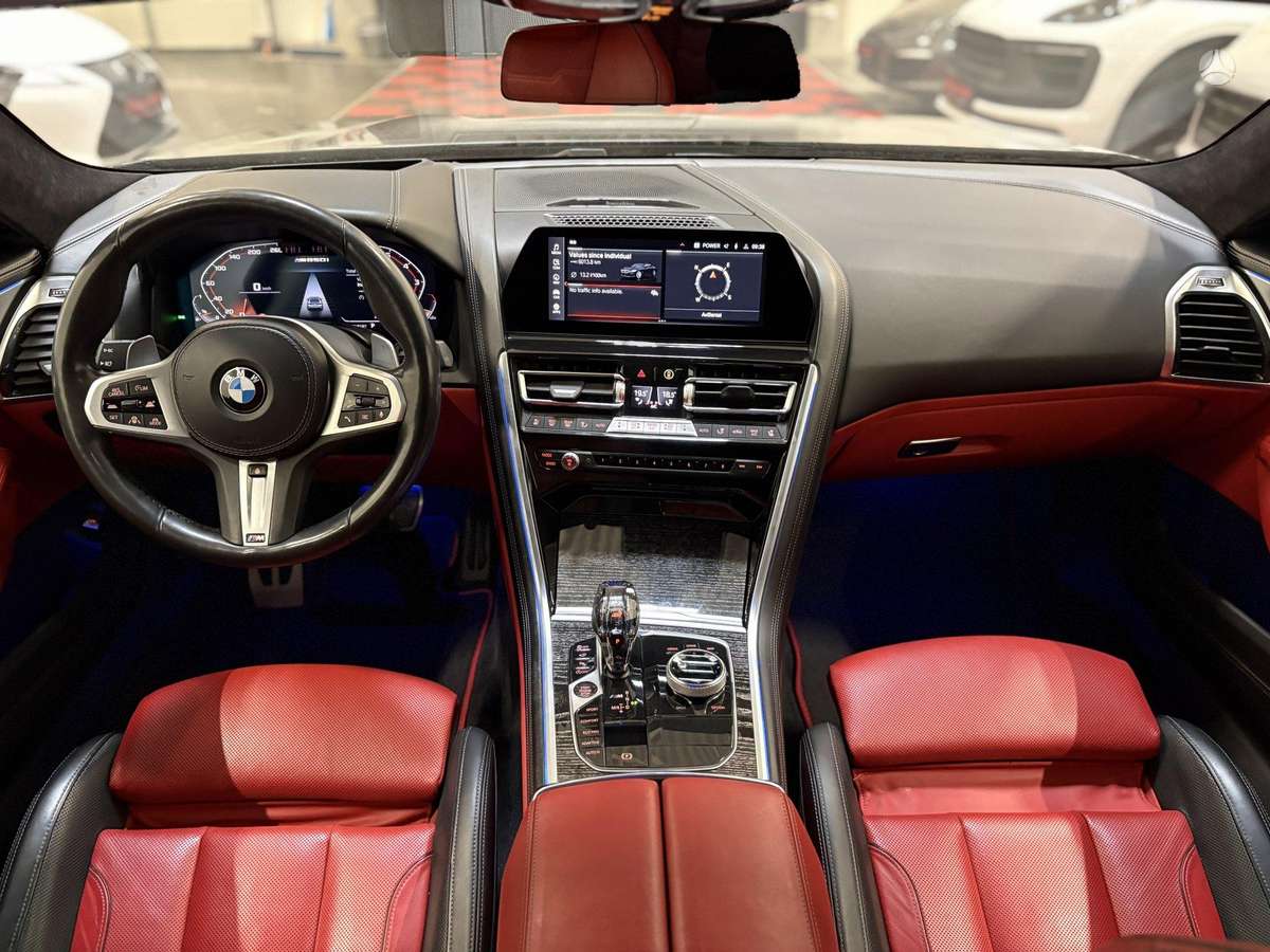 BMW M850, 4.4 l., Седан