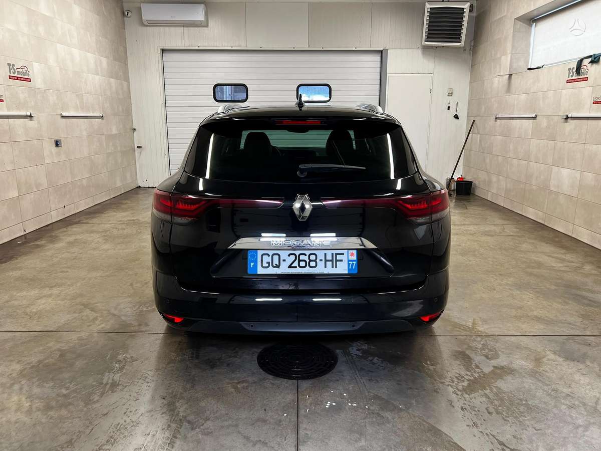 Renault Megane - 5