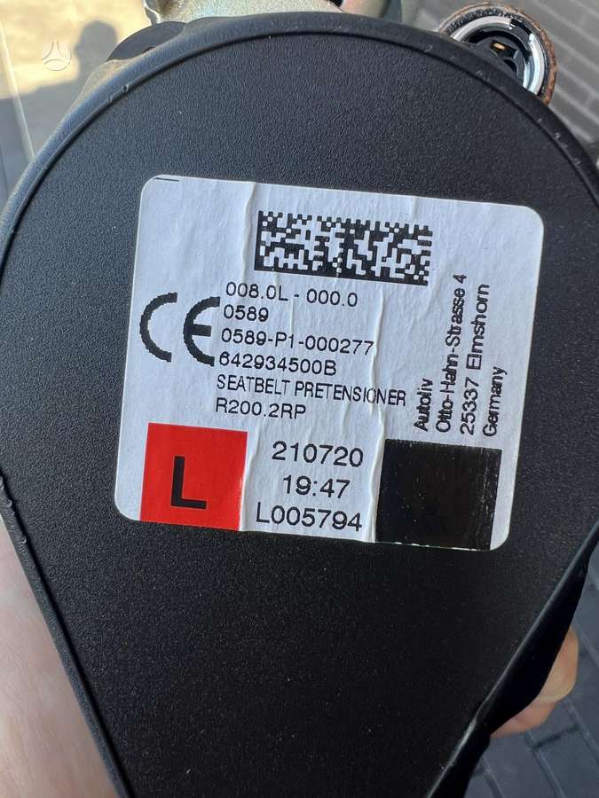 Ford Kuga kėbulo dalys