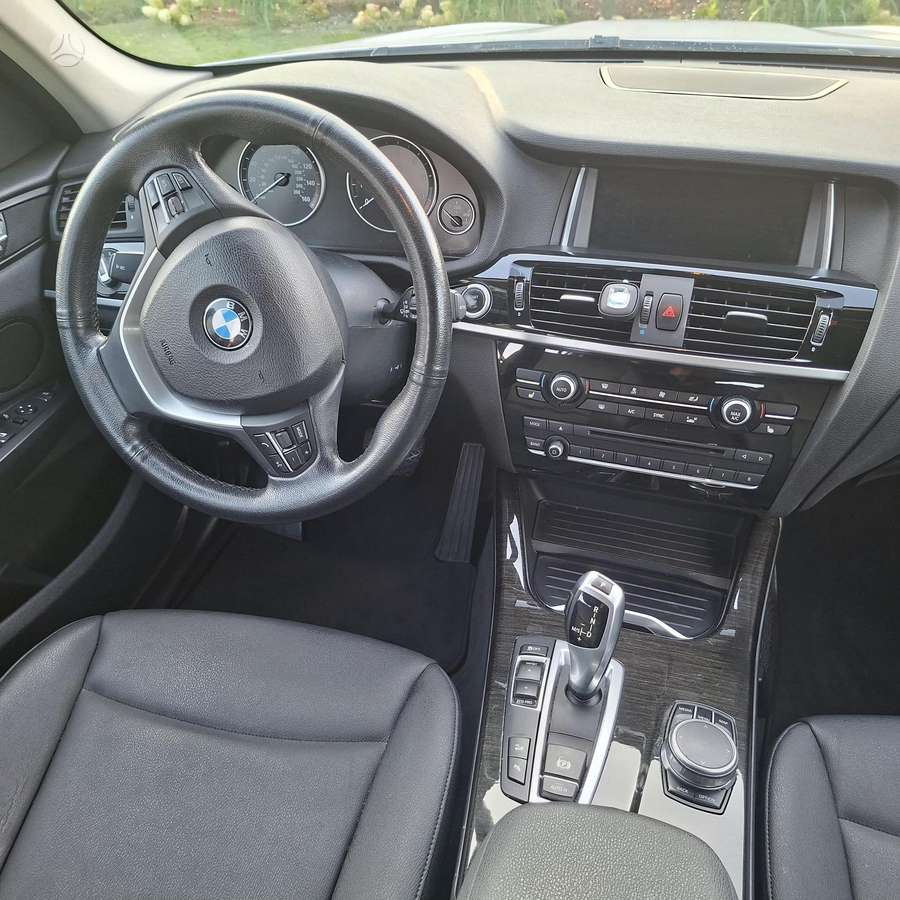 BMW X3, 2.0 l., off-road / crossover