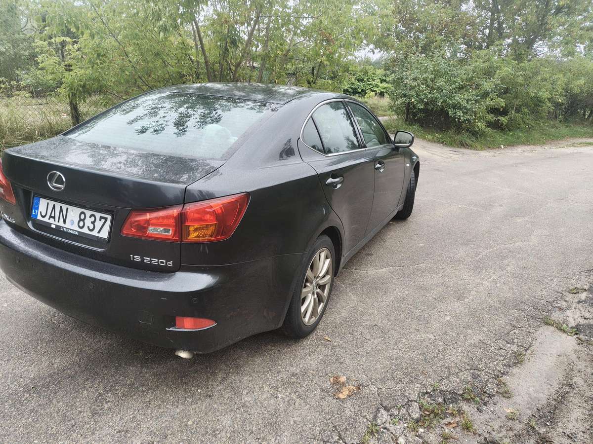 Lexus IS 220, 2.2 l., Седан