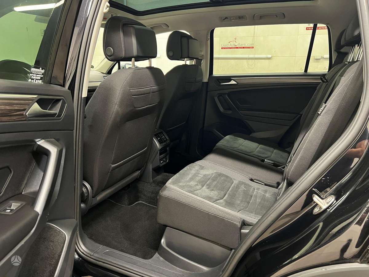 Volkswagen Tiguan Allspace - 10