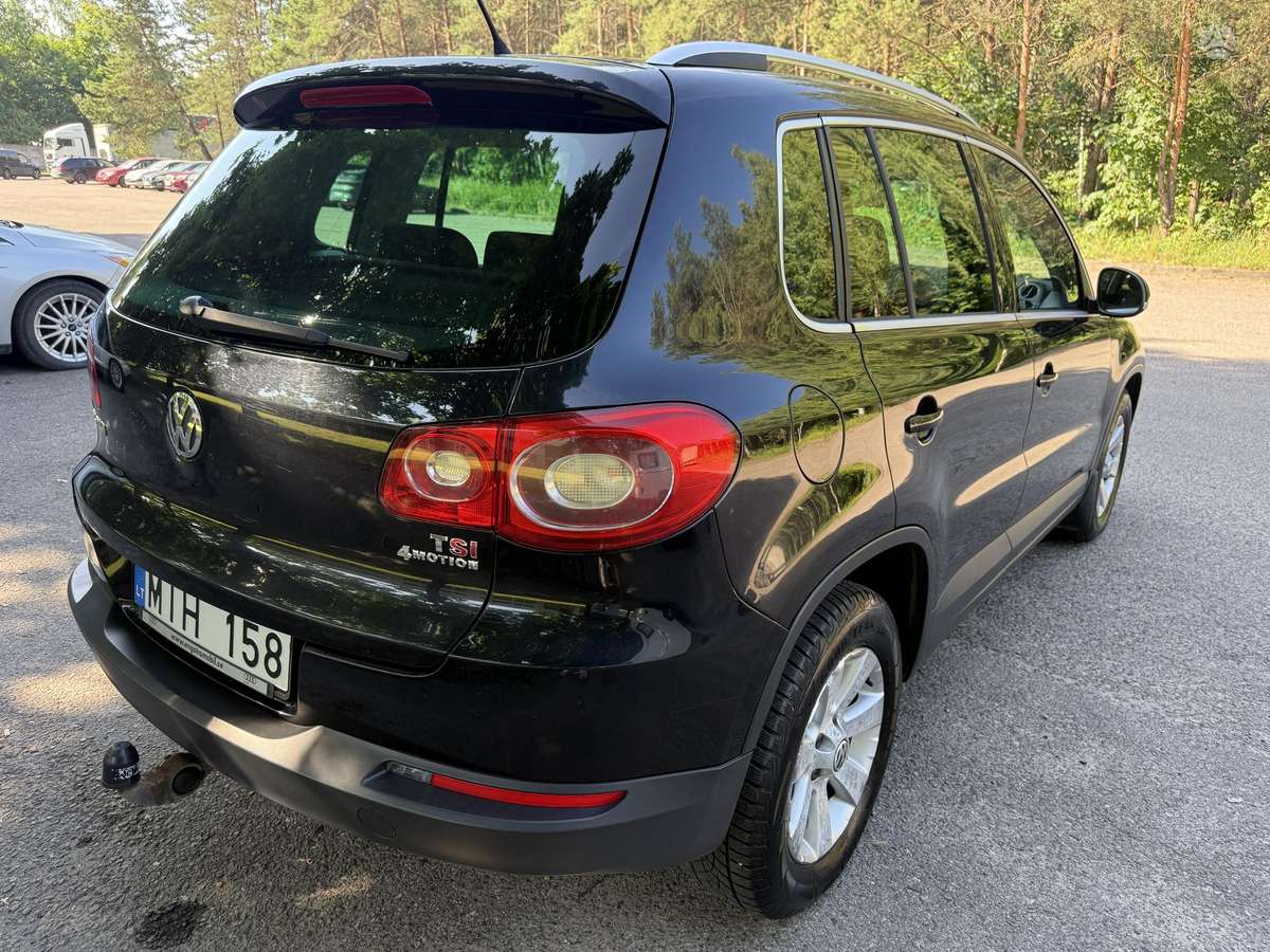 Volkswagen Tiguan - 5