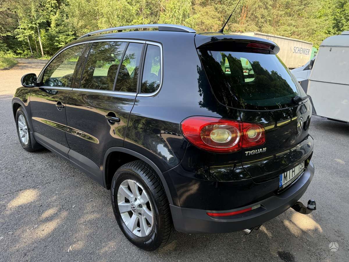 Volkswagen Tiguan - 6