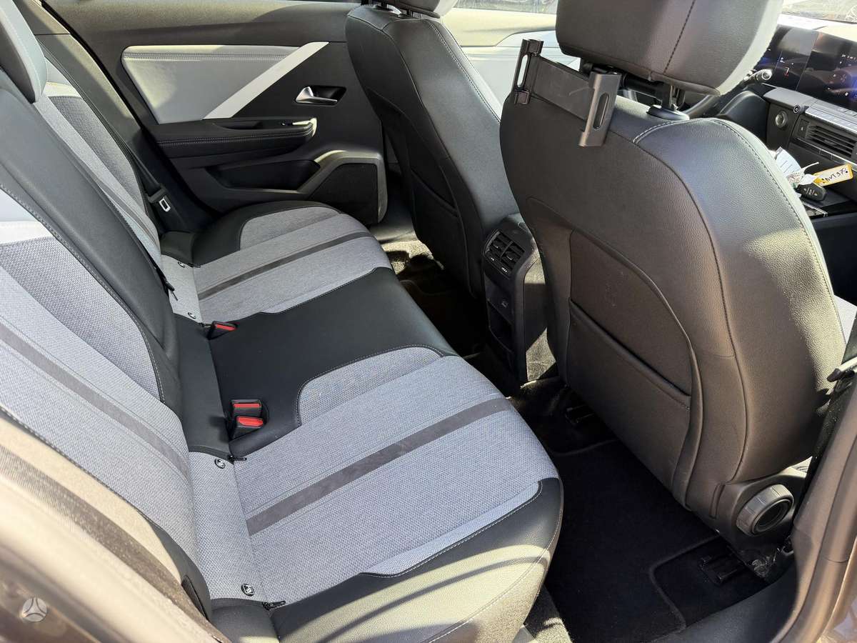 Opel Astra, 1.5 l., Универсал