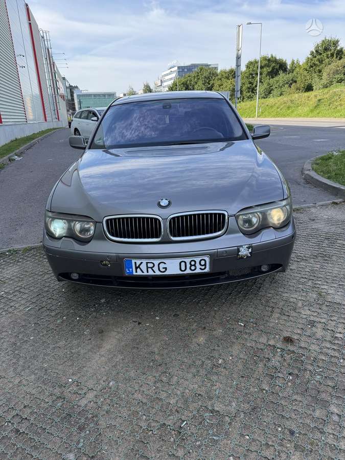 BMW 740, 3.9 l., Седан