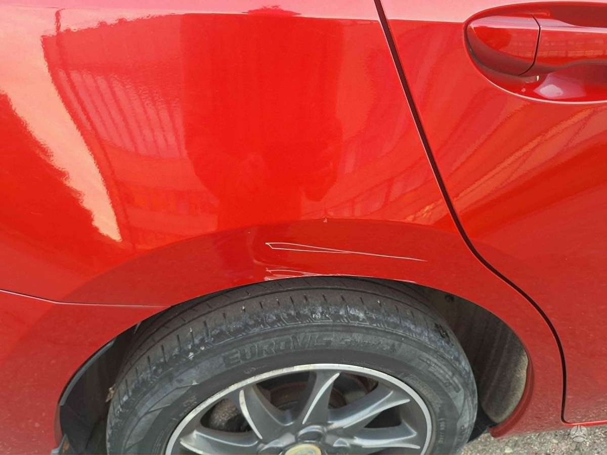 Toyota Corolla - 9