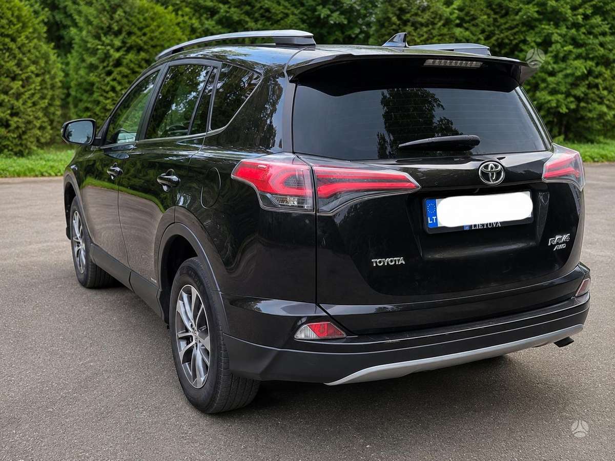 Toyota RAV4 - 3