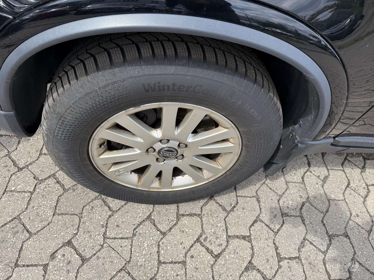 Volvo XC90 - 10