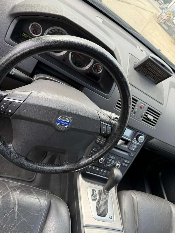 Volvo XC90 - 12