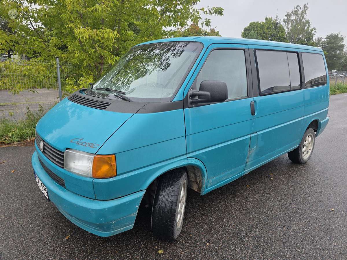 Volkswagen Multivan - 2