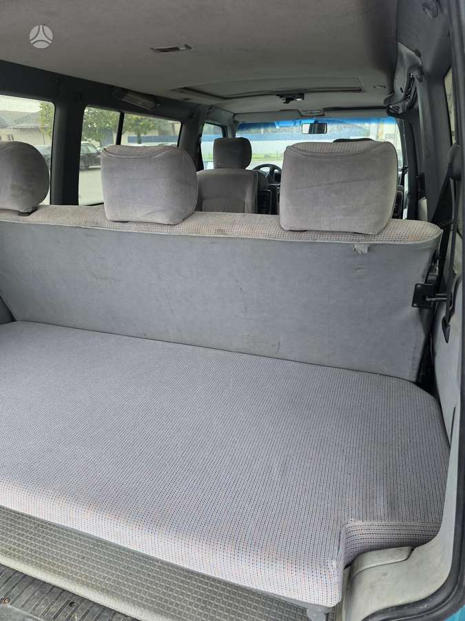 Volkswagen Multivan - 7