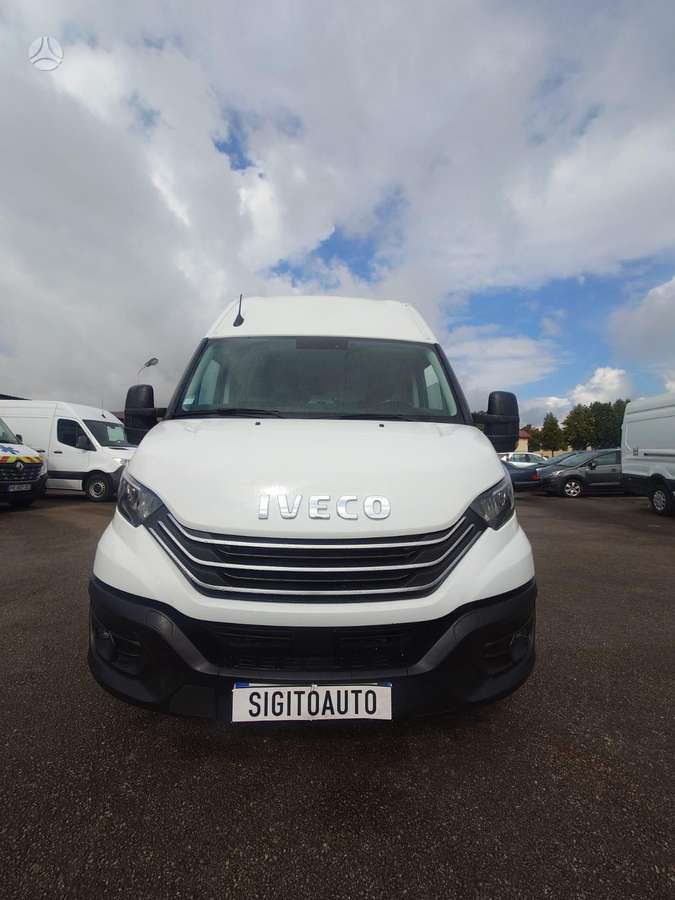 Iveco Daily, 2.3 l., cargo van