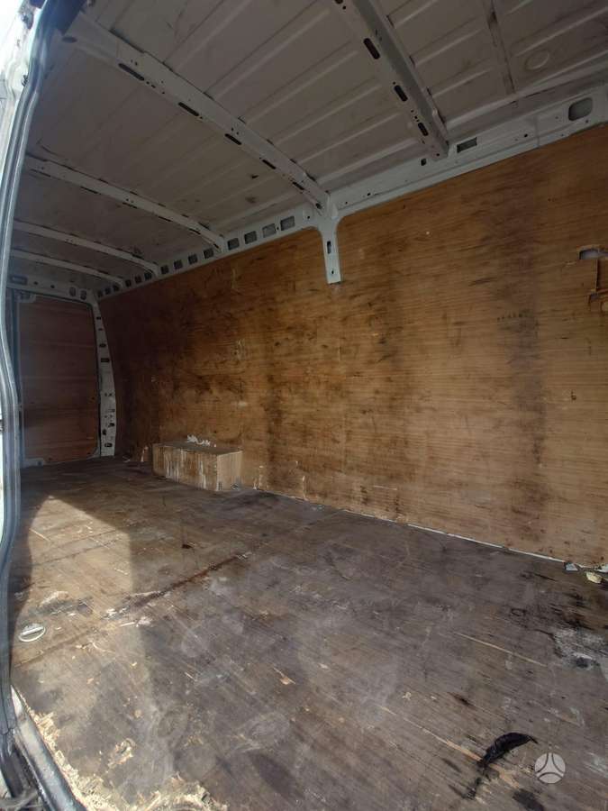 Iveco Daily, 2.3 l., cargo van