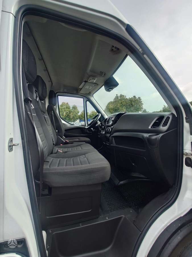 Iveco Daily, 2.3 l., cargo van