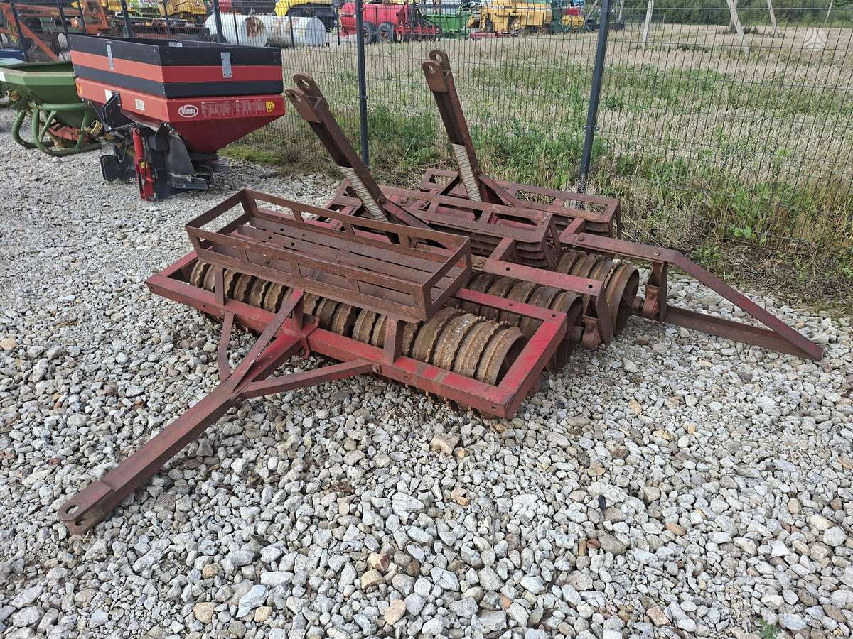 Vaderstad 550, dirvos tankinimo, lyginimo volai