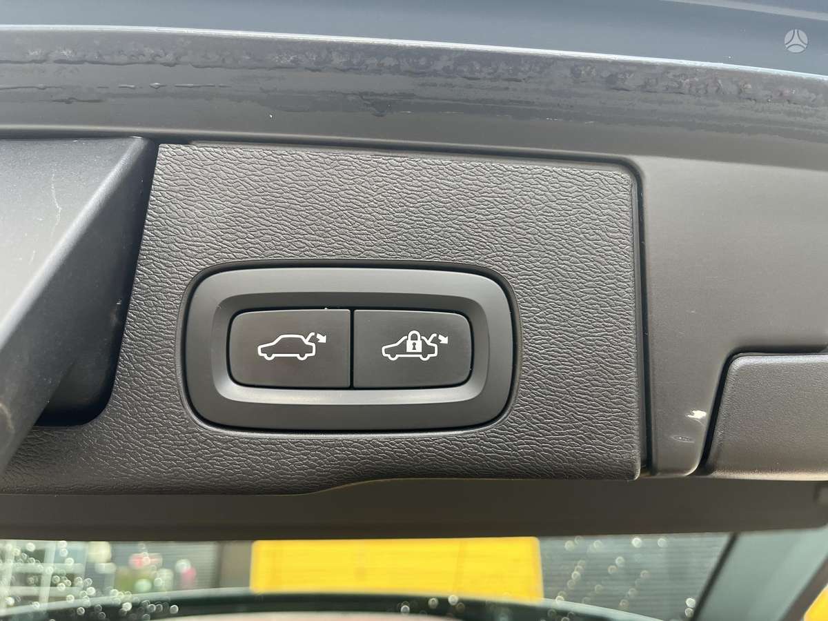 Volvo XC60 - 12