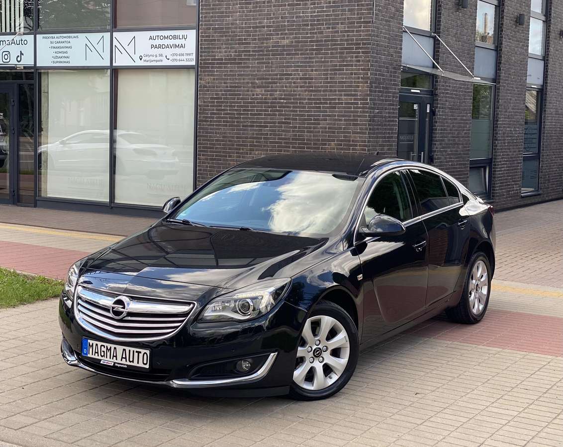 Opel Insignia, 2.0 l., hatchback