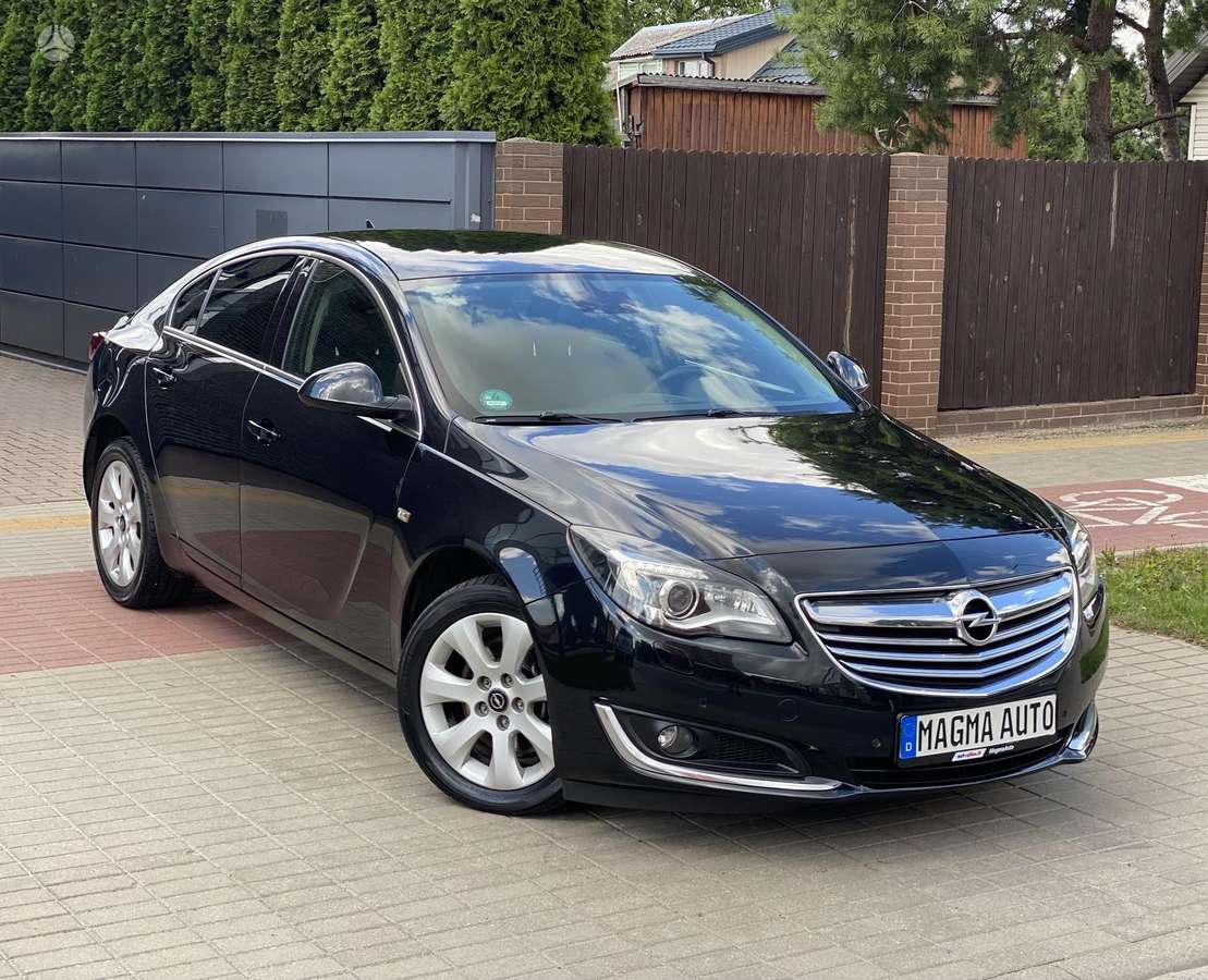 Opel Insignia, 2.0 l., hatchback