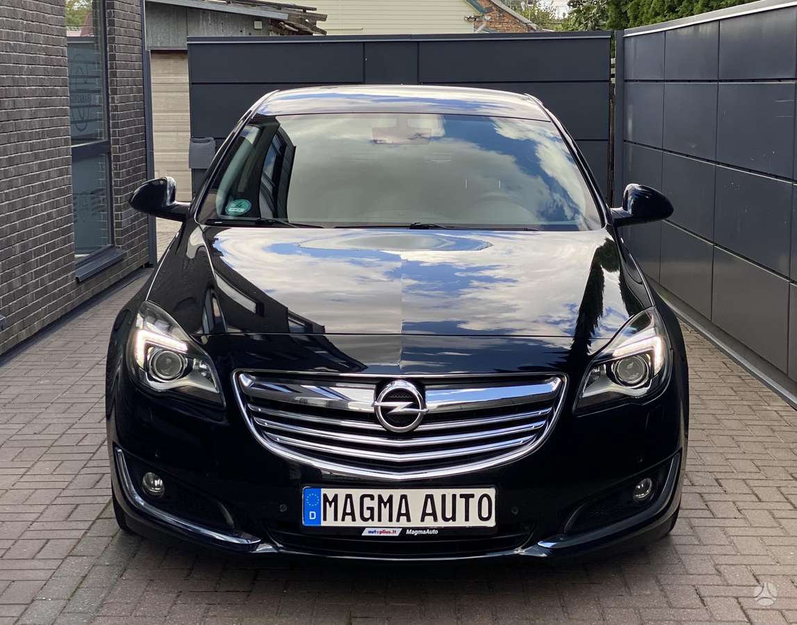 Opel Insignia, 2.0 l., hatchback