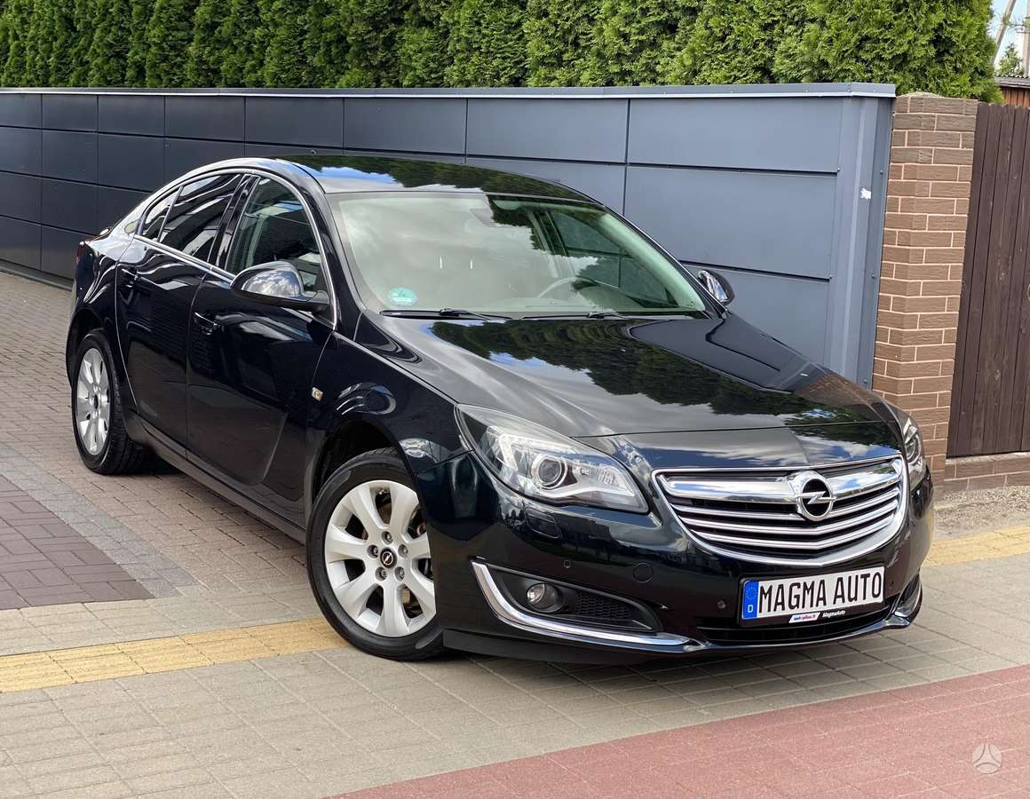 Opel Insignia, 2.0 l., hatchback