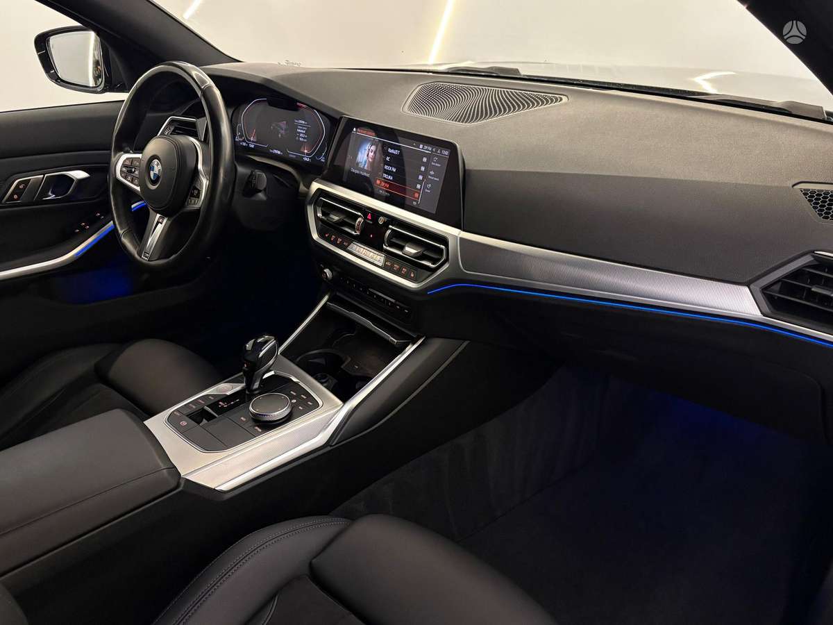 BMW 320, 2.0 l., Универсал