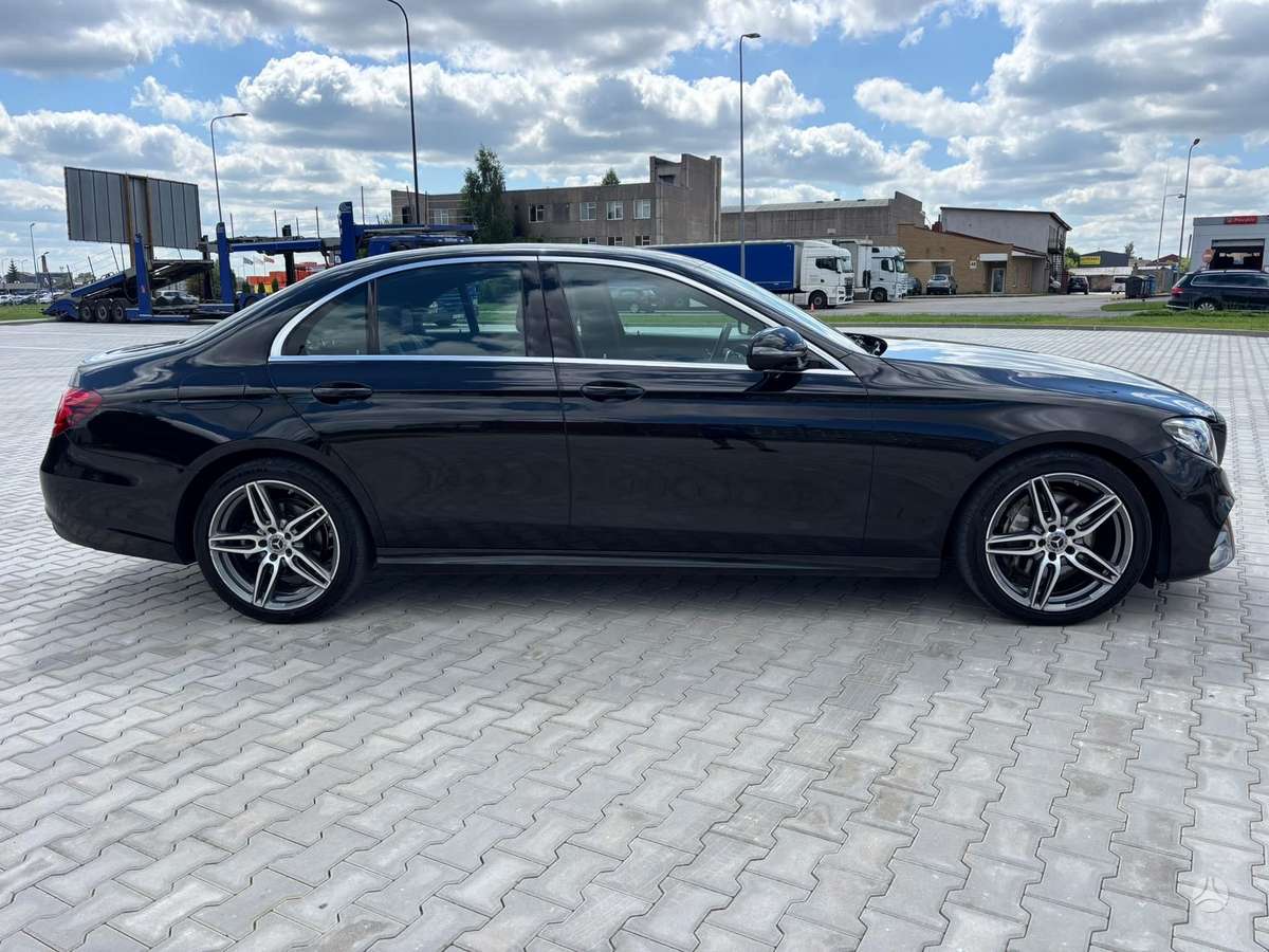 Mercedes-Benz E220, 2.0 l., Седан