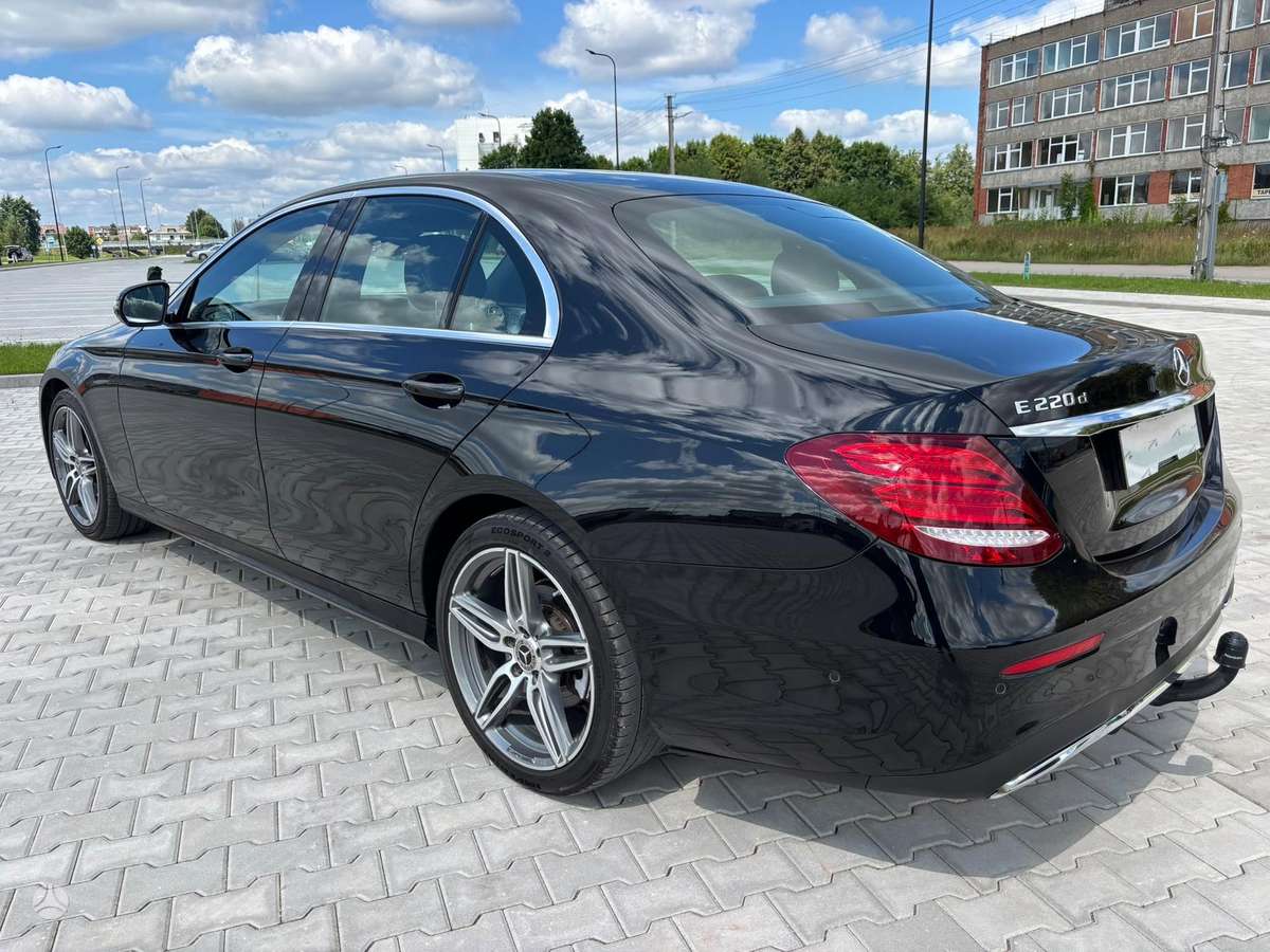 Mercedes-Benz E220, 2.0 l., Седан