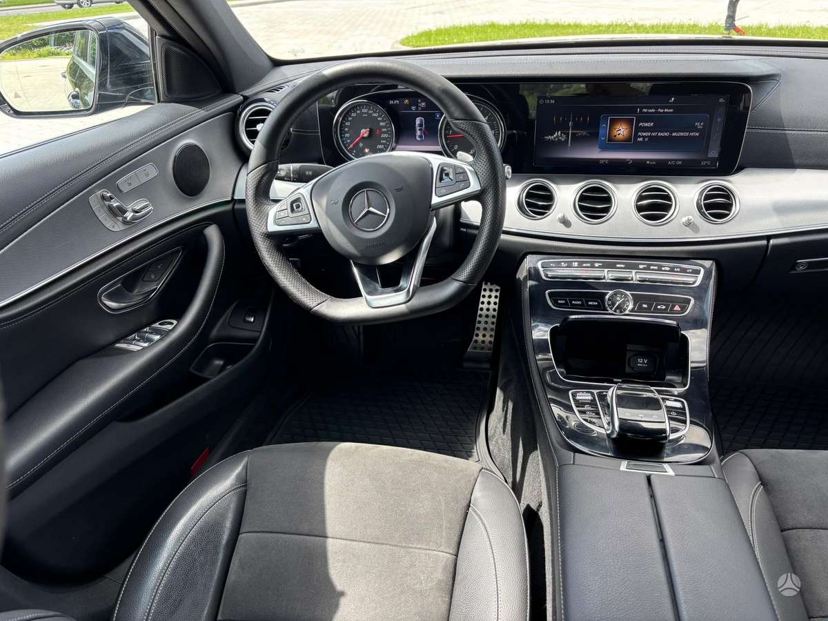 Mercedes-Benz E220, 2.0 l., Седан