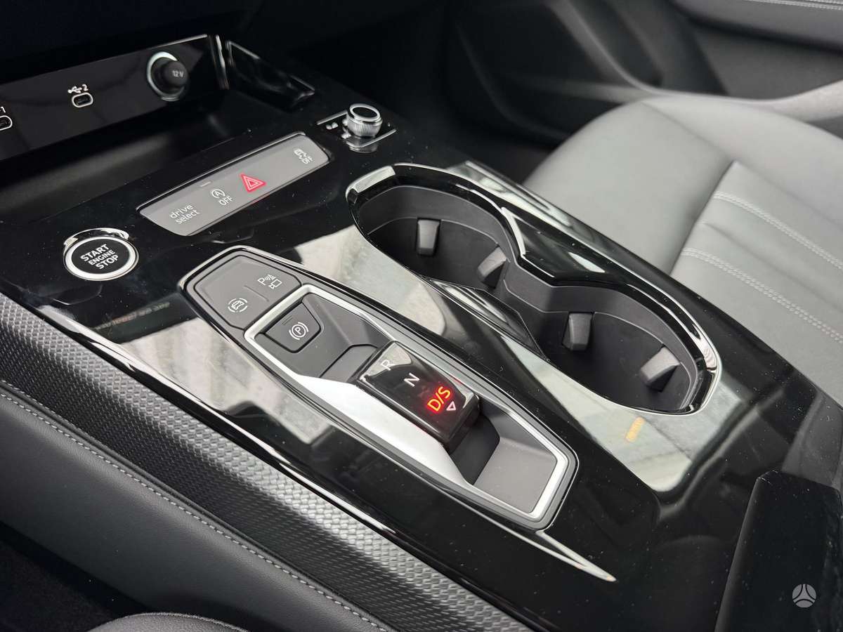 Audi A5, 2.0 l., Хэтчбек